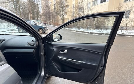 KIA Rio III рестайлинг, 2014 год, 970 000 рублей, 19 фотография