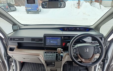 Honda Stepwgn IV, 2017 год, 2 000 000 рублей, 21 фотография