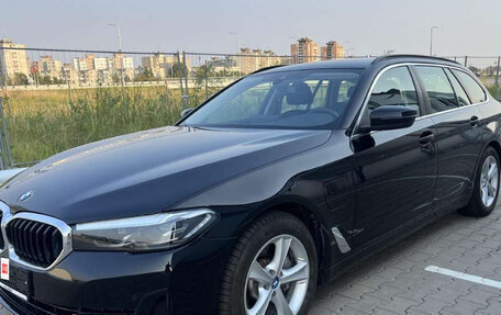 BMW 5 серия, 2022 год, 9 420 000 рублей, 3 фотография