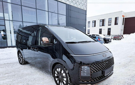 Hyundai Staria, 2022 год, 3 850 000 рублей, 3 фотография