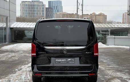 Mercedes-Benz V-Класс, 2022 год, 13 100 000 рублей, 4 фотография