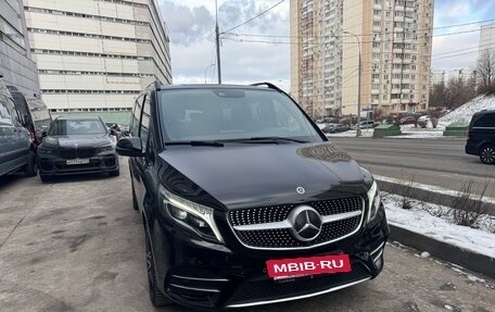 Mercedes-Benz V-Класс, 2022 год, 13 100 000 рублей, 15 фотография