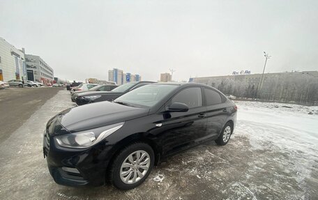 Hyundai Solaris II рестайлинг, 2017 год, 1 250 000 рублей, 2 фотография