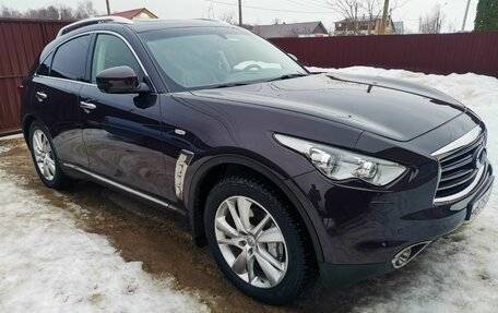 Infiniti FX II, 2011 год, 2 100 000 рублей, 17 фотография