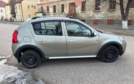 Renault Sandero I, 2012 год, 625 000 рублей, 2 фотография