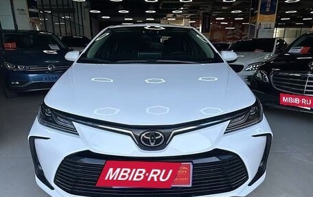 Toyota Corolla, 2023 год, 1 818 000 рублей, 2 фотография