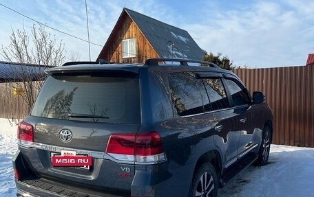 Toyota Land Cruiser 200, 2019 год, 8 100 000 рублей, 2 фотография