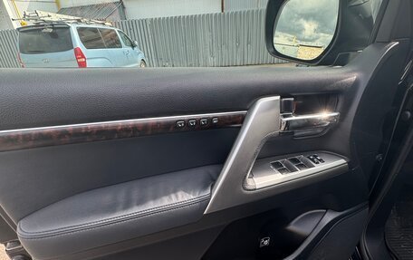 Toyota Land Cruiser 200, 2012 год, 4 500 000 рублей, 13 фотография
