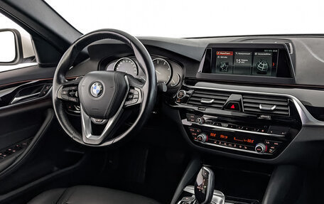 BMW 5 серия, 2018 год, 3 750 000 рублей, 29 фотография