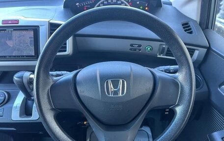 Honda Freed I, 2012 год, 767 000 рублей, 23 фотография