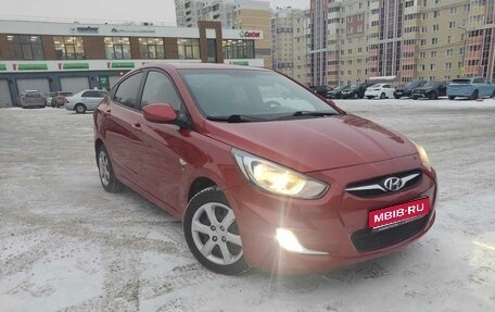 Hyundai Solaris II рестайлинг, 2013 год, 795 000 рублей, 1 фотография