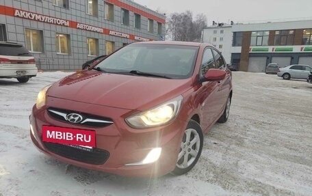 Hyundai Solaris II рестайлинг, 2013 год, 795 000 рублей, 3 фотография