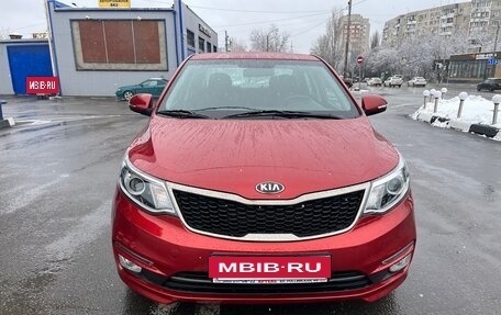 KIA Rio III рестайлинг, 2016 год, 1 575 000 рублей, 2 фотография