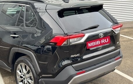 Toyota RAV4, 2021 год, 3 230 000 рублей, 16 фотография