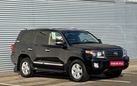 Toyota Land Cruiser 200, 2014 год, 3 850 000 рублей, 5 фотография