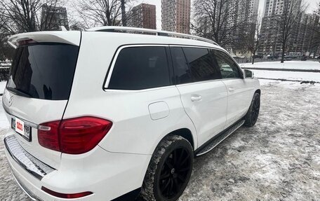 Mercedes-Benz GL-Класс, 2015 год, 4 000 000 рублей, 5 фотография