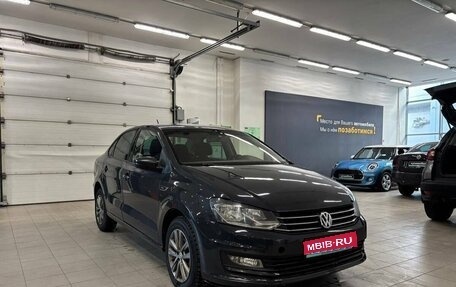 Volkswagen Polo VI (EU Market), 2018 год, 819 000 рублей, 1 фотография