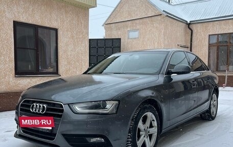 Audi A4, 2012 год, 1 390 000 рублей, 3 фотография