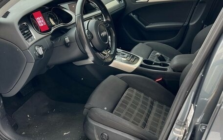 Audi A4, 2012 год, 1 390 000 рублей, 19 фотография