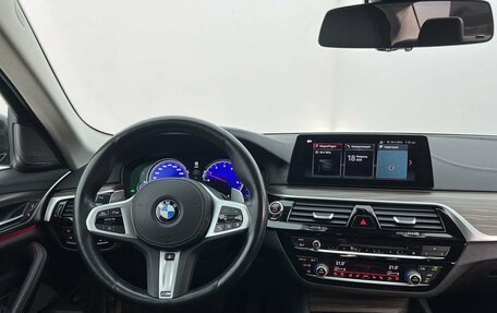 BMW 5 серия, 2017 год, 3 490 000 рублей, 14 фотография