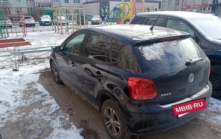 Volkswagen Polo VI (EU Market), 2011 год, 590 000 рублей, 2 фотография