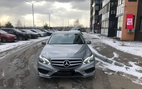 Mercedes-Benz E-Класс, 2013 год, 3 270 000 рублей, 2 фотография