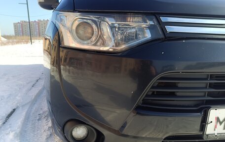 Mitsubishi Outlander III рестайлинг 3, 2012 год, 1 310 000 рублей, 9 фотография