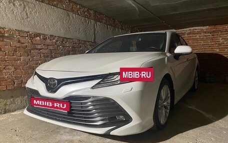 Toyota Camry, 2020 год, 3 380 000 рублей, 20 фотография