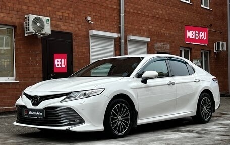 Toyota Camry, 2019 год, 2 980 000 рублей, 1 фотография