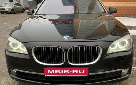 BMW 7 серия, 2011 год, 1 570 000 рублей, 3 фотография