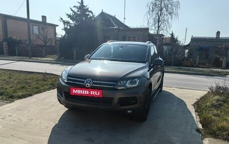 Volkswagen Touareg III, 2012 год, 2 000 000 рублей, 2 фотография