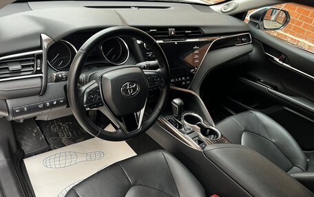 Toyota Camry, 2019 год, 2 980 000 рублей, 9 фотография