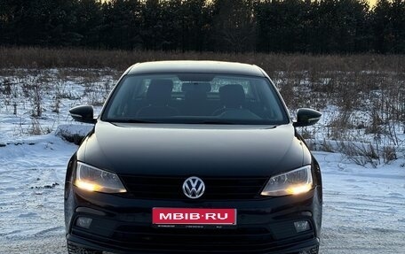 Volkswagen Jetta VI, 2017 год, 1 495 000 рублей, 1 фотография