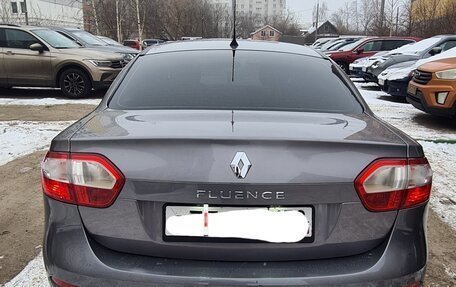 Renault Fluence I, 2012 год, 710 000 рублей, 2 фотография