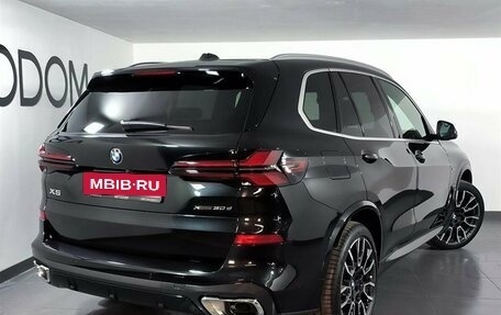 BMW X5, 2024 год, 15 800 000 рублей, 3 фотография