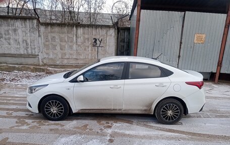 Hyundai Solaris II рестайлинг, 2019 год, 1 200 000 рублей, 2 фотография