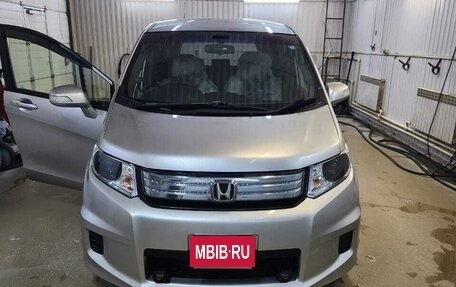 Honda Freed I, 2013 год, 1 500 000 рублей, 31 фотография