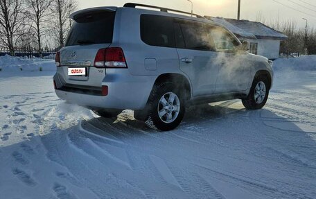 Toyota Land Cruiser 200, 2009 год, 2 900 000 рублей, 3 фотография