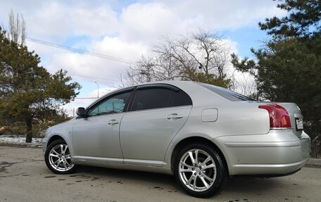 Toyota Avensis III рестайлинг, 2003 год, 945 000 рублей, 11 фотография