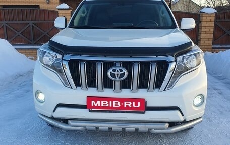 Toyota Land Cruiser Prado 150 рестайлинг 2, 2010 год, 3 100 000 рублей, 4 фотография