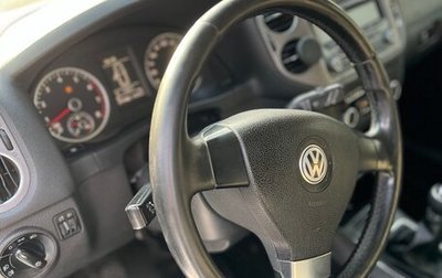 Volkswagen Tiguan I, 2009 год, 880 000 рублей, 1 фотография