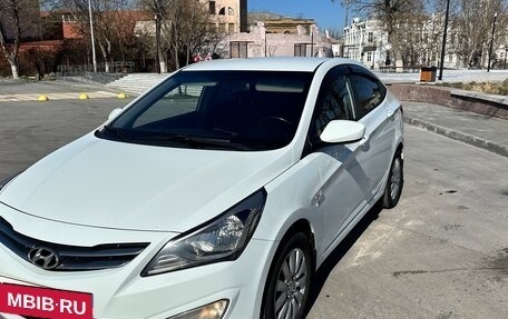 Hyundai Solaris II рестайлинг, 2014 год, 1 100 000 рублей, 10 фотография