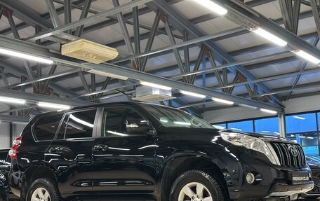 Toyota Land Cruiser Prado 150 рестайлинг 2, 2014 год, 3 199 000 рублей, 2 фотография