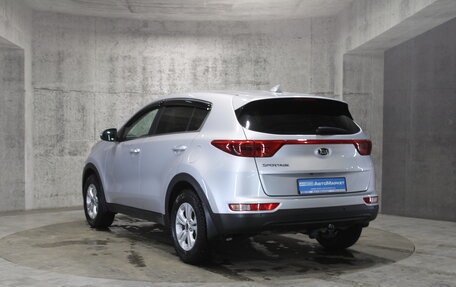 KIA Sportage IV рестайлинг, 2017 год, 1 896 000 рублей, 8 фотография