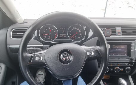 Volkswagen Jetta VI, 2017 год, 1 830 000 рублей, 10 фотография