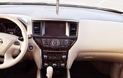 Nissan Pathfinder, 2014 год, 2 199 000 рублей, 1 фотография