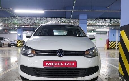 Volkswagen Polo VI (EU Market), 2014 год, 680 000 рублей, 1 фотография