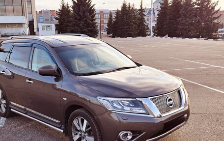 Nissan Pathfinder, 2014 год, 2 199 000 рублей, 4 фотография