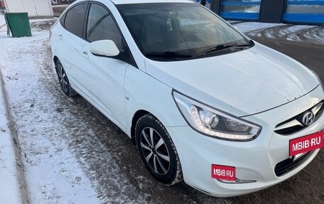 Hyundai Solaris II рестайлинг, 2014 год, 825 000 рублей, 10 фотография