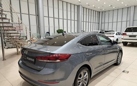 Hyundai Elantra VI рестайлинг, 2017 год, 1 350 000 рублей, 9 фотография